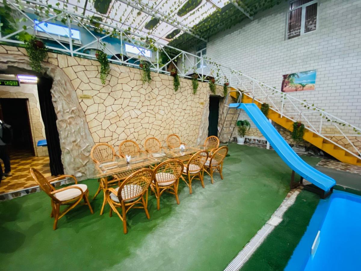 Turon City Plaza Bukhara Bagian luar foto