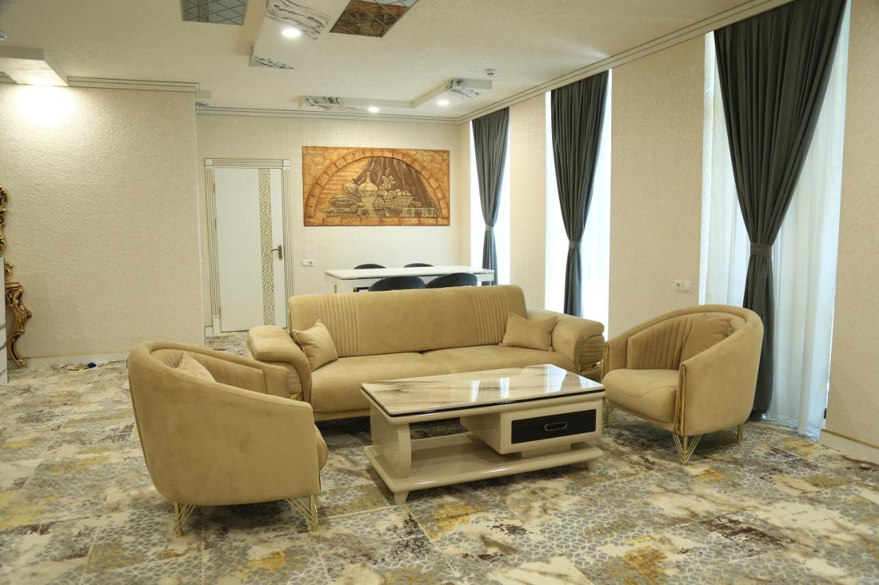 Turon City Plaza Bukhara Bagian luar foto